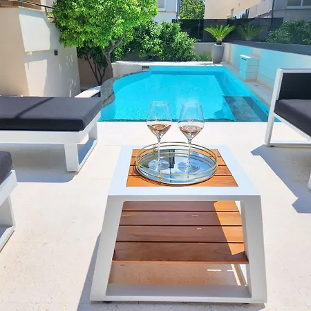 Calypso Royal Apartamento Zadar