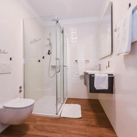 Calypso Royal Appartement *