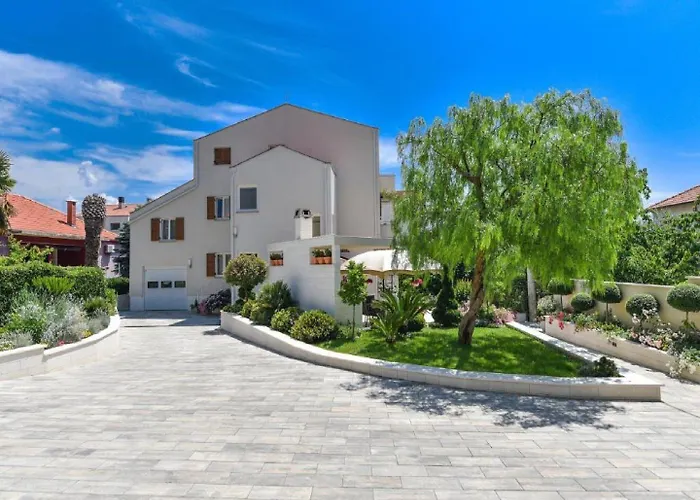 Calypso Royal Задар