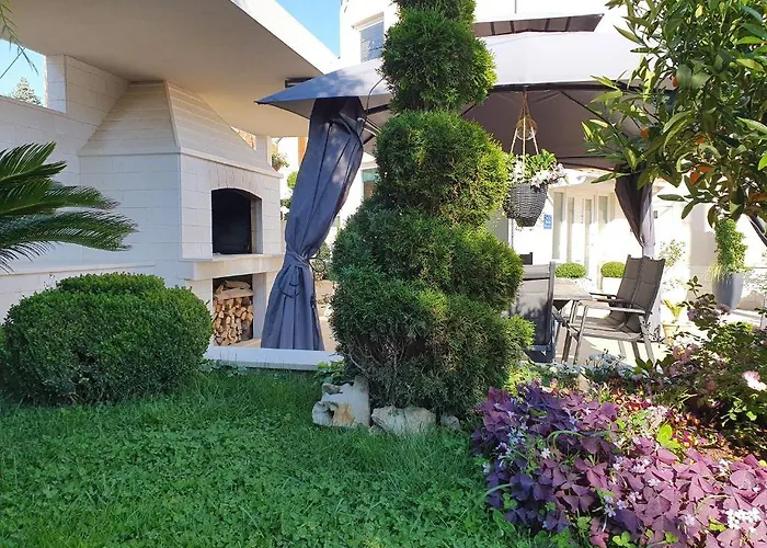 Апартаменты Calypso Royal *