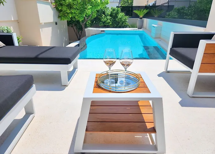 Calypso Royal Апартаменты *