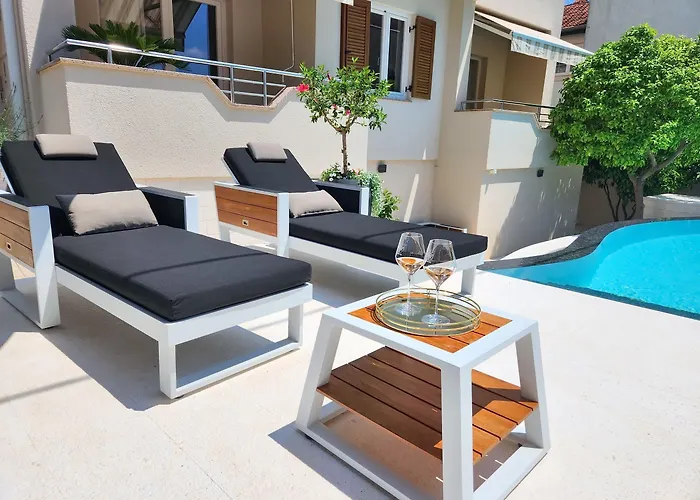 Calypso Royal Апартаменты *