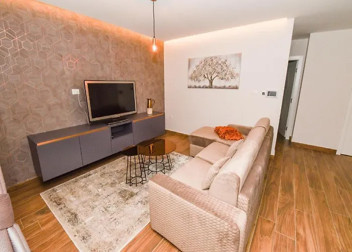 Апартаменты Calypso Royal Задар